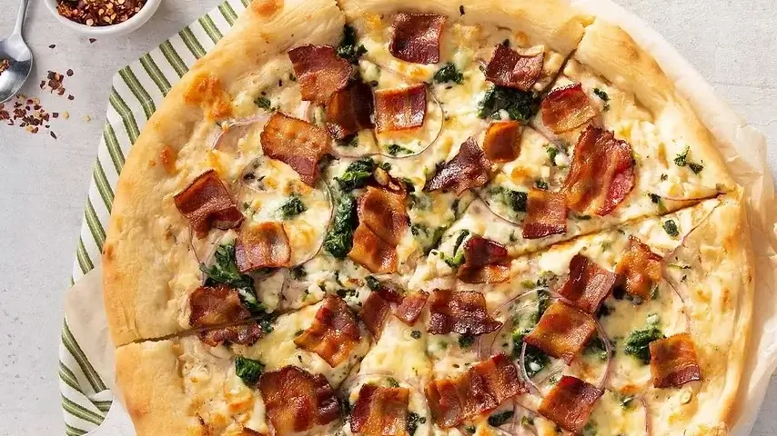 Bacon & Spinach White Pizza